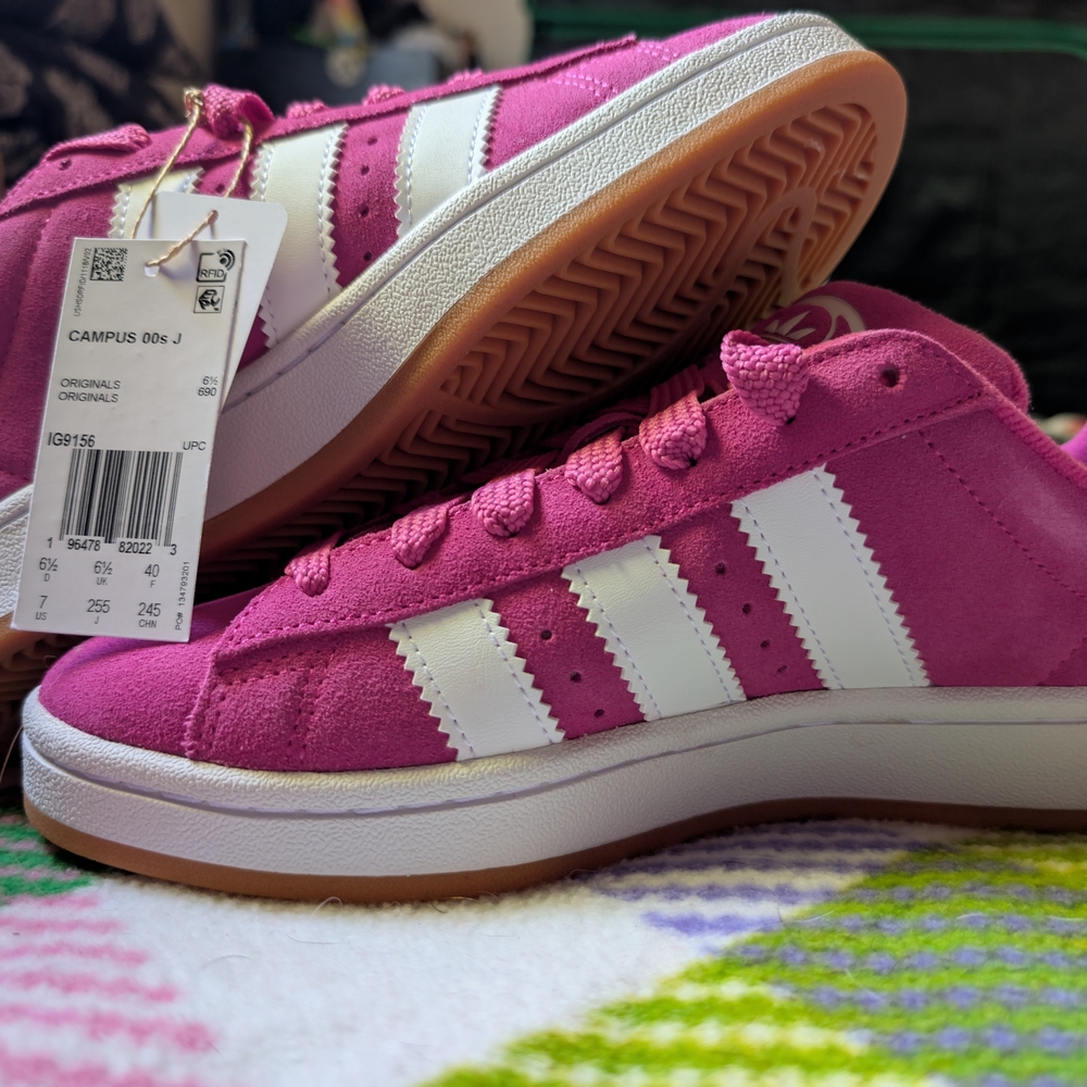 Adidas Campus 00s Sneakers in Pink and White